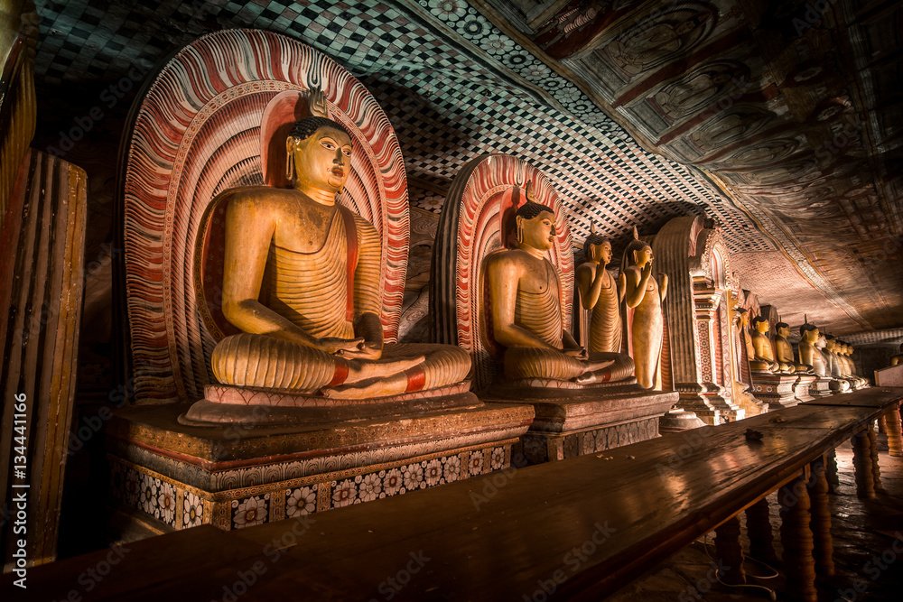 Dambulla Cave Temple